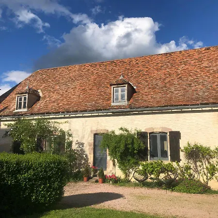 Le Petit Poirier Holiday home *