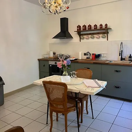 Holiday home Le Petit Poirier *