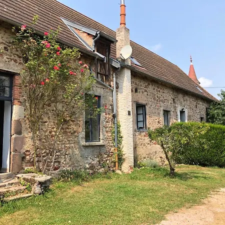 Le Petit Poirier
