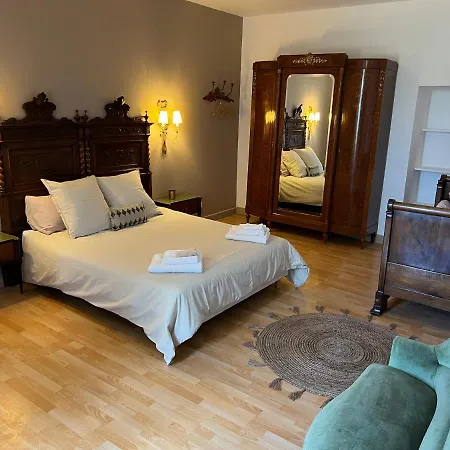 Holiday home Le Petit Poirier