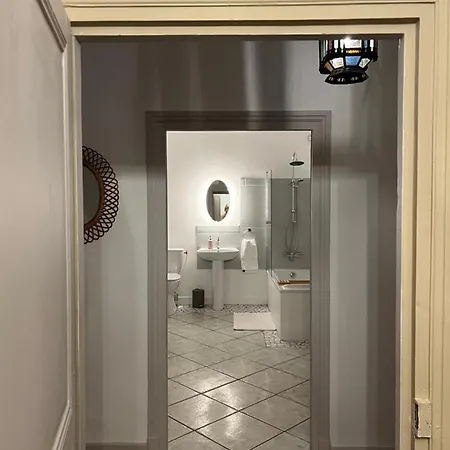 Le Petit Poirier Holiday home *